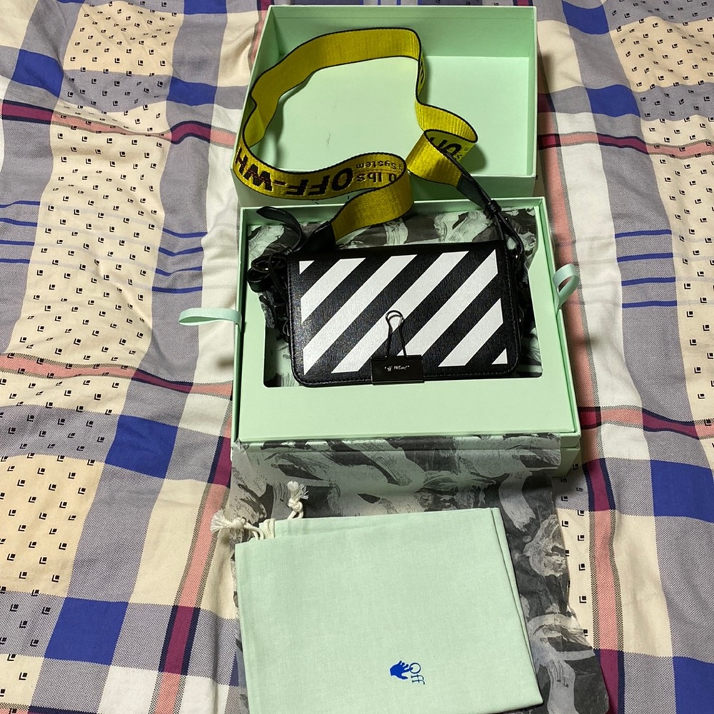 Off white bag